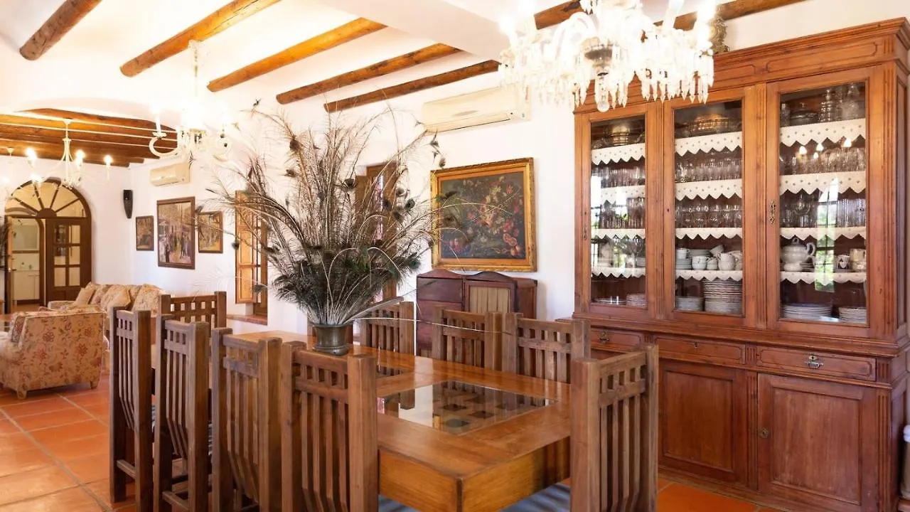 Finca la Cañera Alcalá de Guadaira by Ruralidays España
